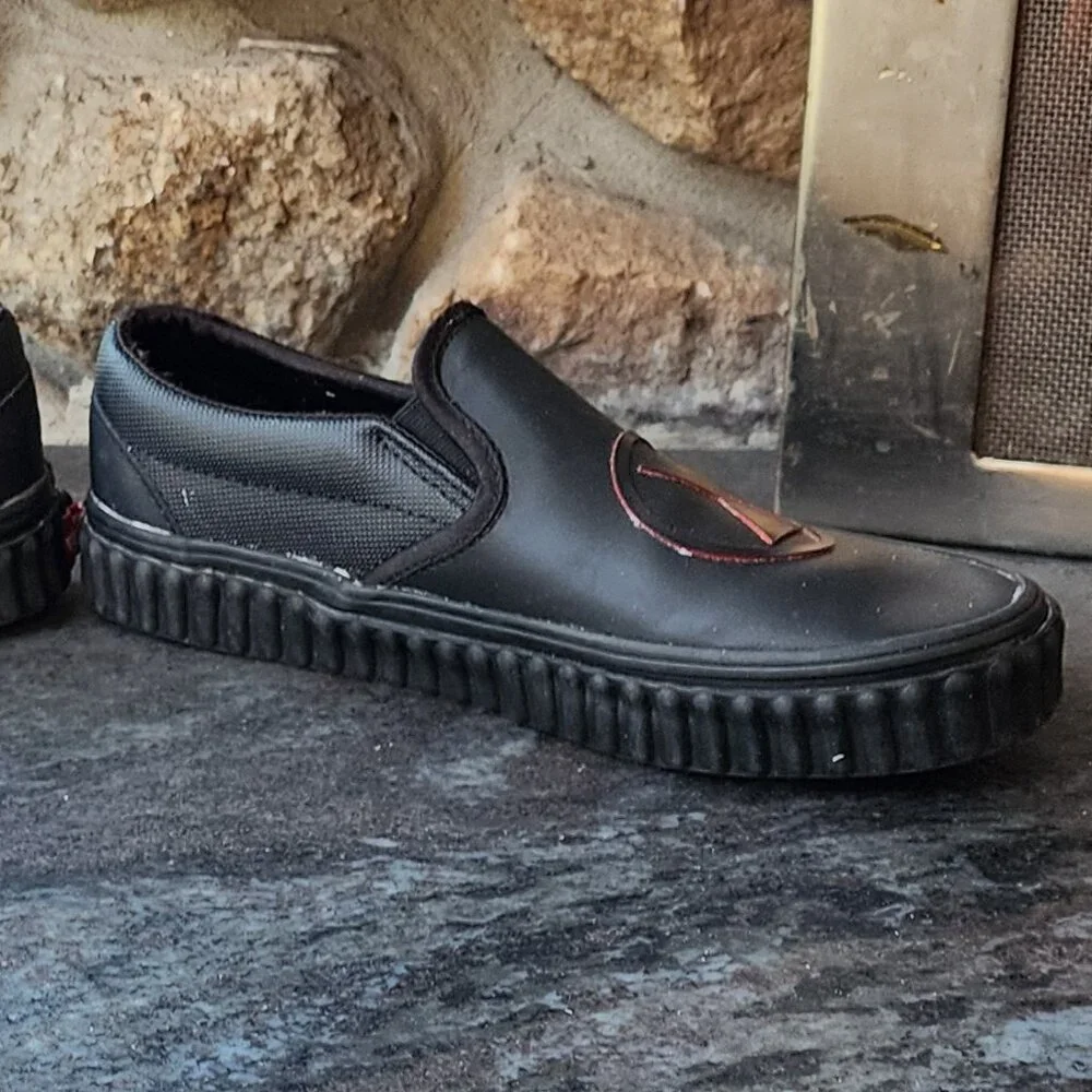 VANS Marvel Black Widow Classic Slip On Sneakers Size 6.5 Women
